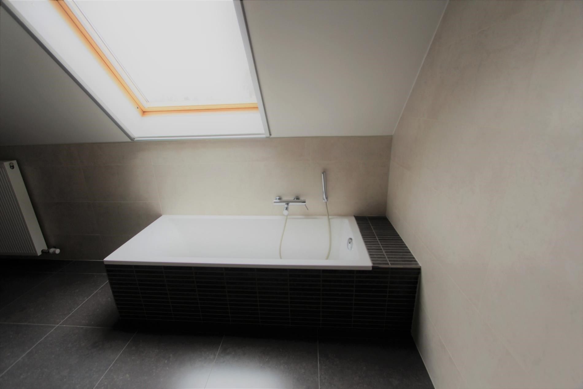 DUPLEX APP te Bekkevoort : 3 slpks, terras, 2 stpls foto 14