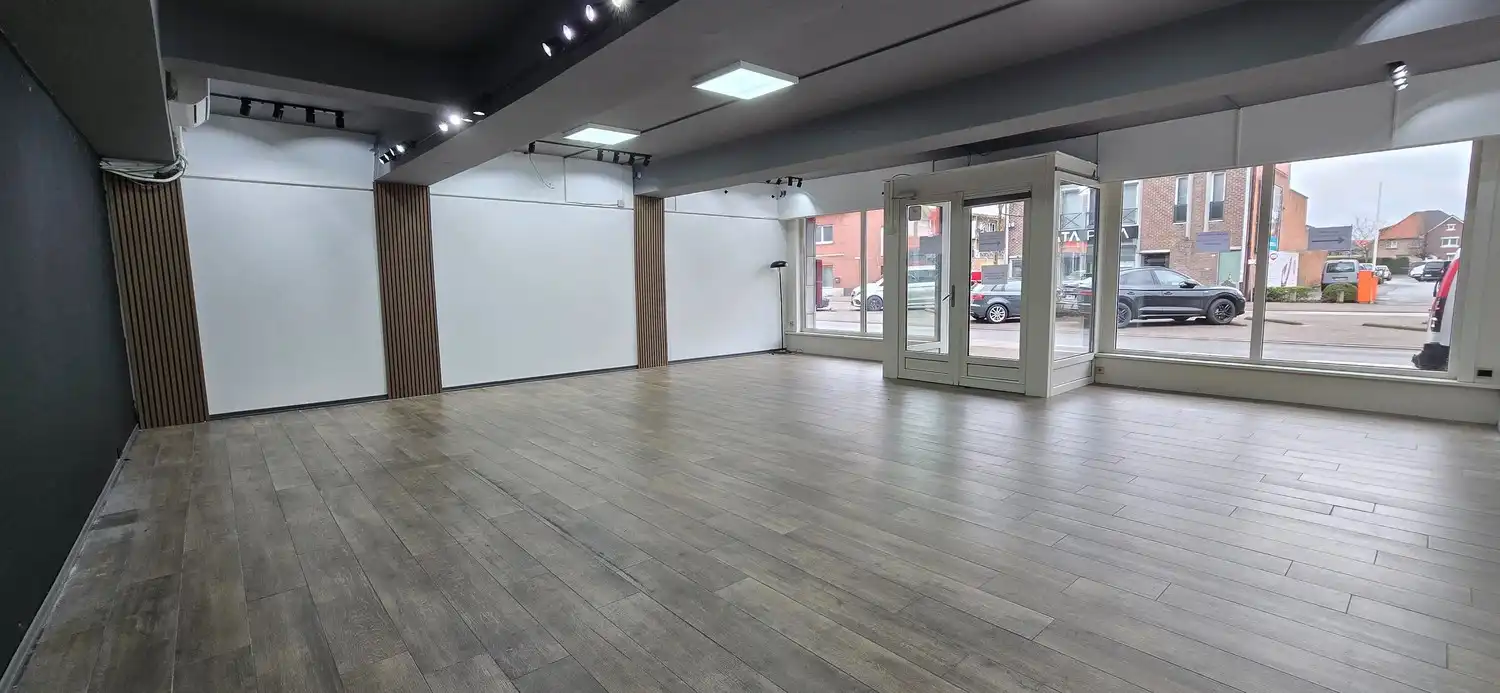 Handelspand/kantoor te huur in Genk-Stalenstraat foto 9