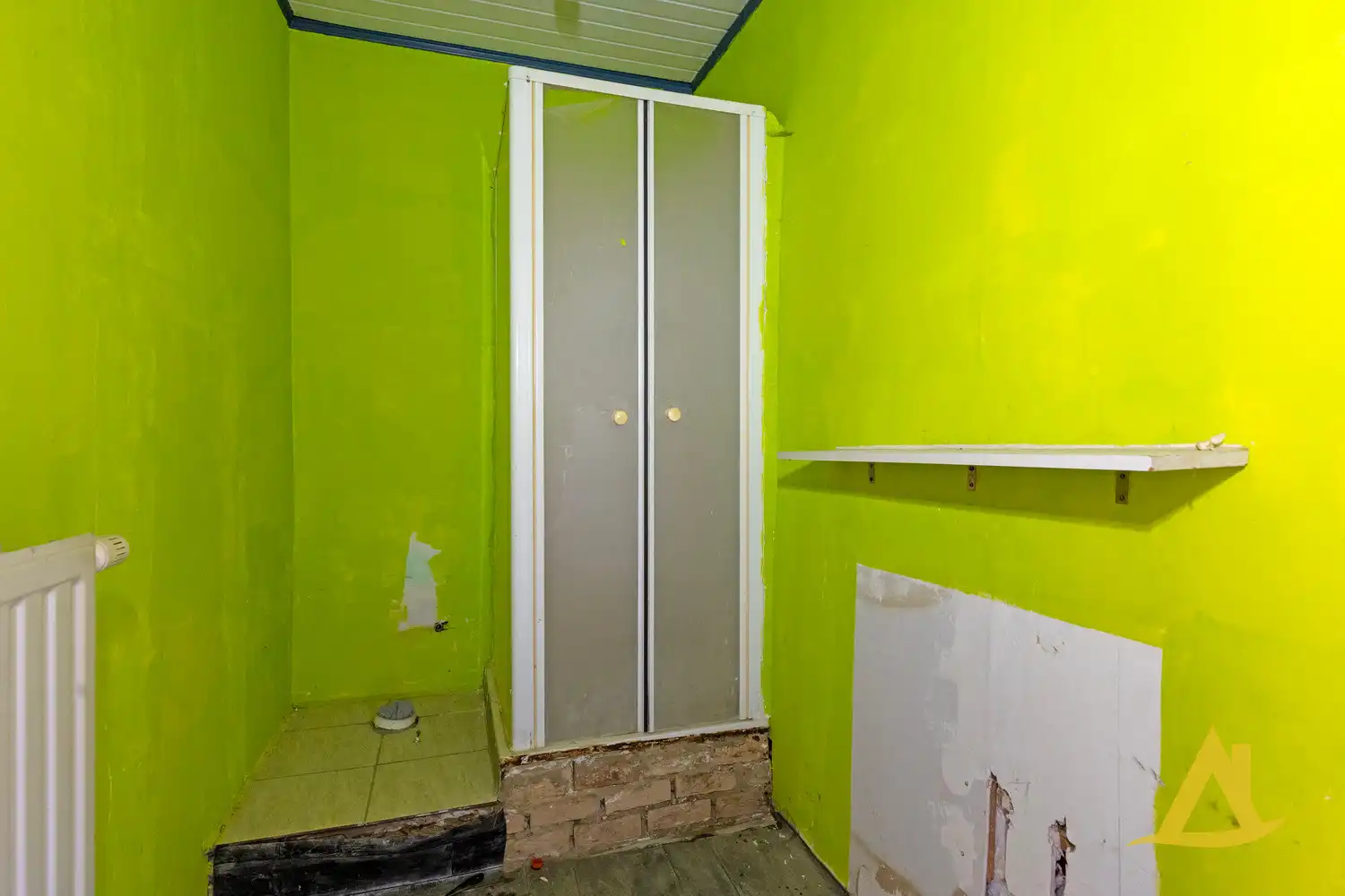 VEELZIJDIGE HANDELSRUIMTE MET WOONST TE DIEST! foto 27