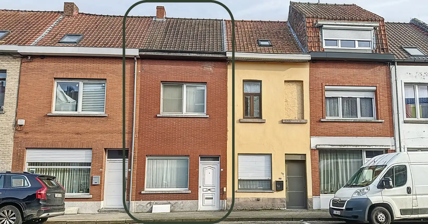 Gezellige gerenoveerde rijwoning met 3 slaapkamers in Kortrijk foto {{pictureIndex}}