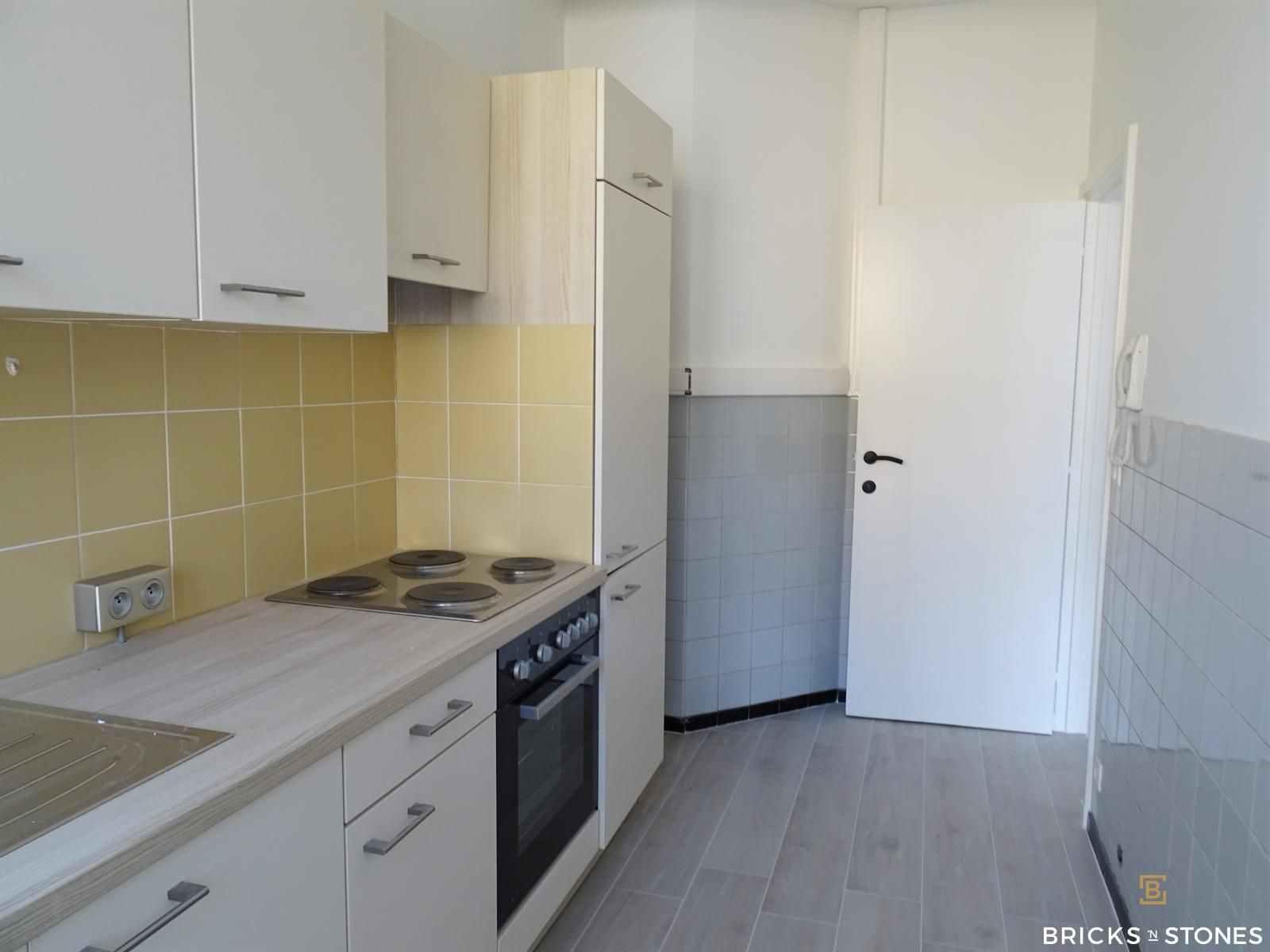 Recent vernieuwd appartement met 2 slaapkamers vlakbij Te Boelaerpark foto 5