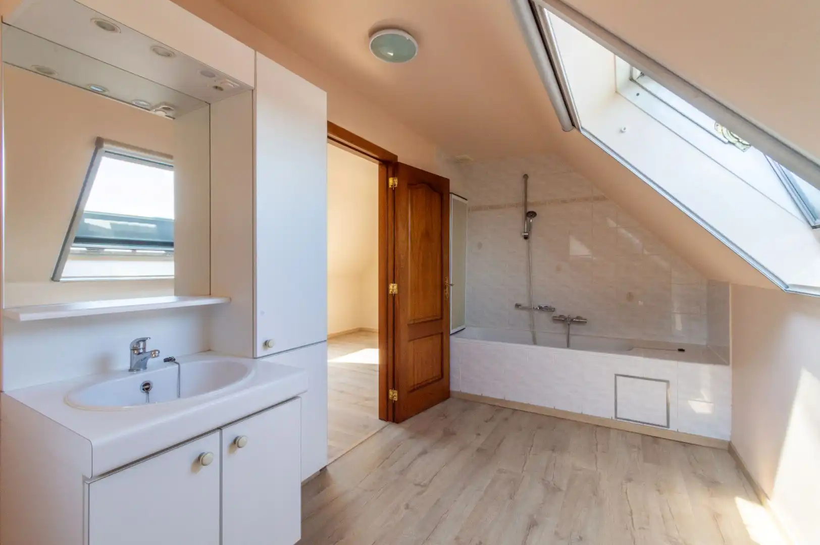  Een aangenaam studio / dak appartement (1 persoon)! foto 12