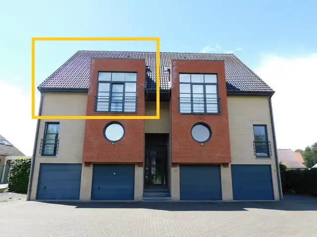 Duplex appartement met groot terras en garage foto {{pictureIndex}}