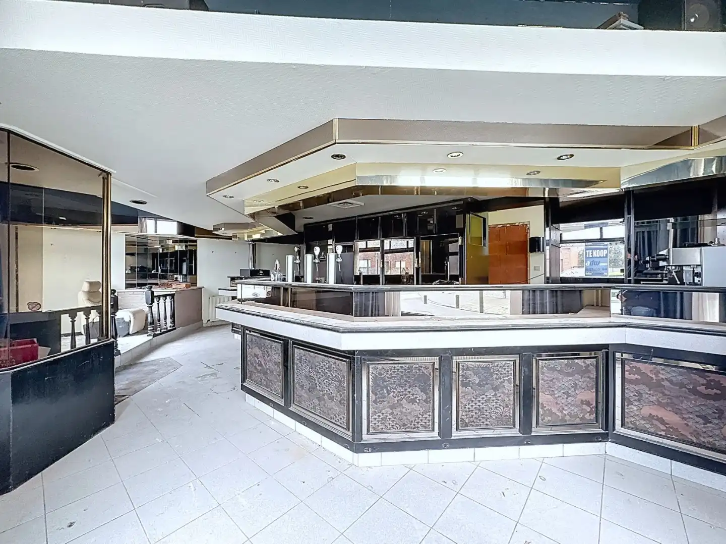 Centraal gelegen horecazaak/handelspand  foto 4