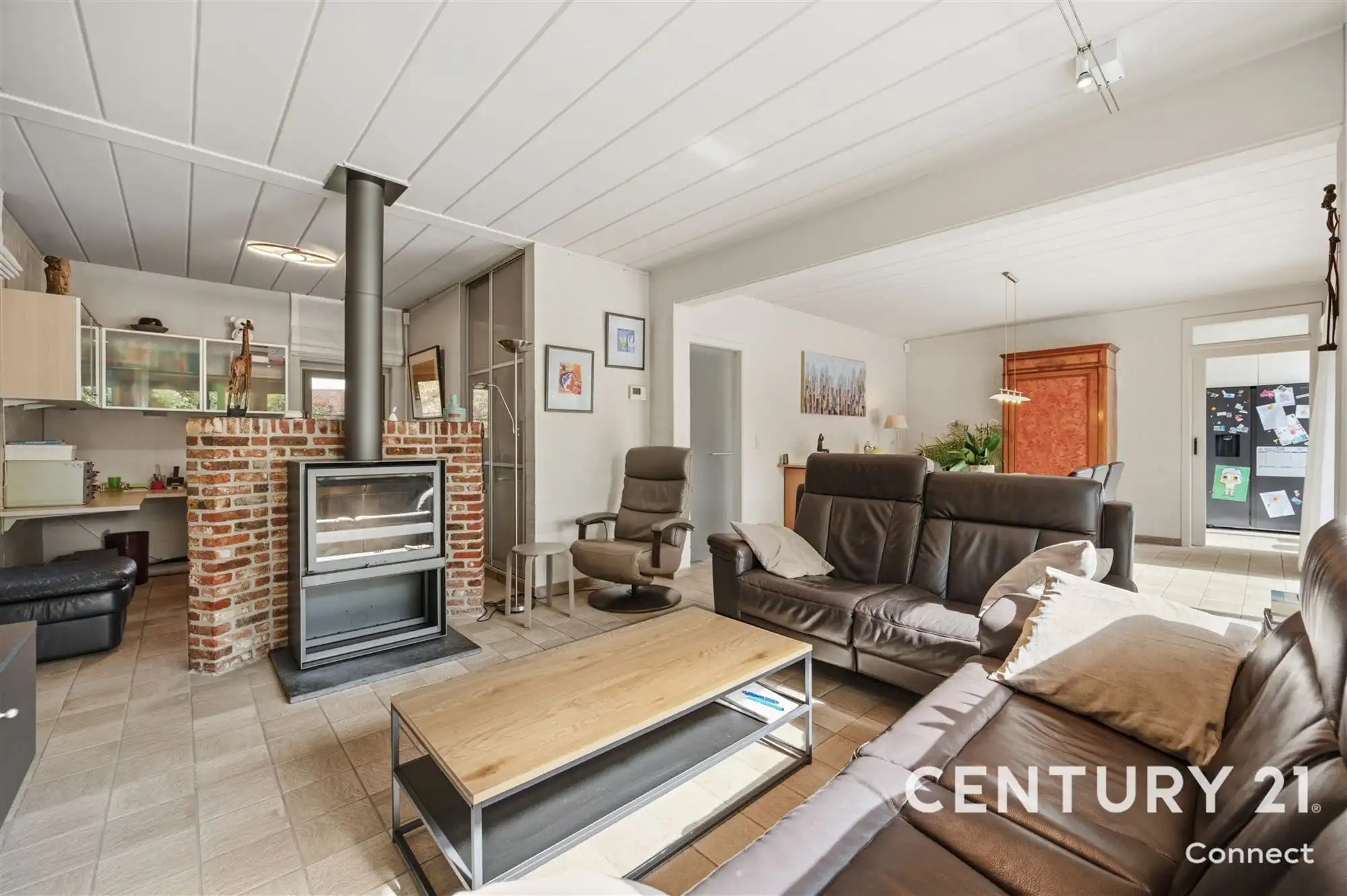 Lichtrijke villa met 4 slaapkamers. foto 4