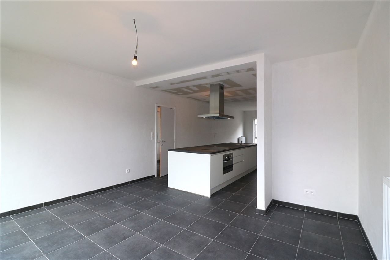 Ruim appartement met twee slpk op rustige locatie in Averbode foto 5