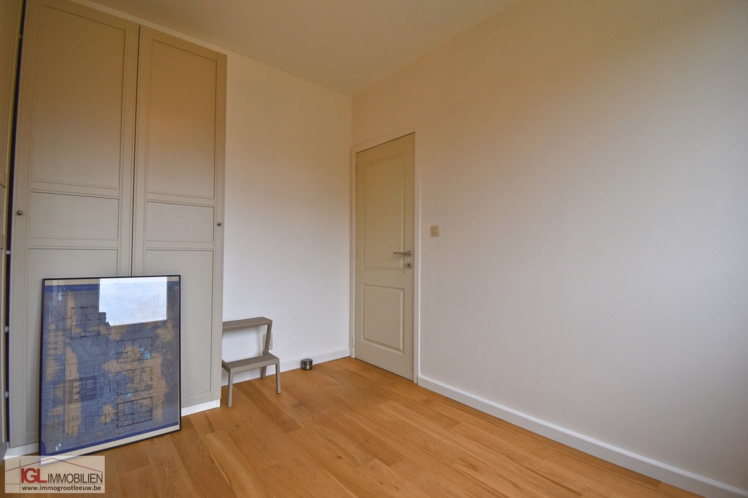 Smaakvol gerenoveerde woning met 3 slaapkamers, tuin en garage foto 13