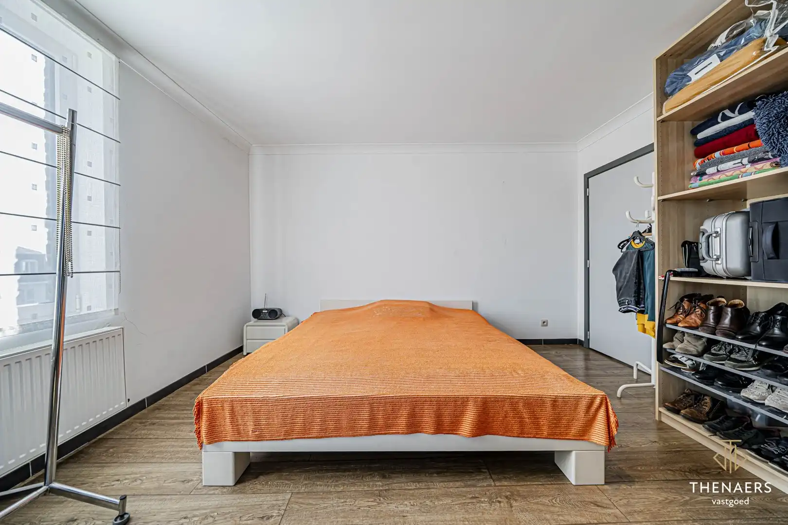 Karaktervolle en uitzonderlijk ruime woning met 5 slpks op&nbsp;een perceel van 36a 60ca. foto 25