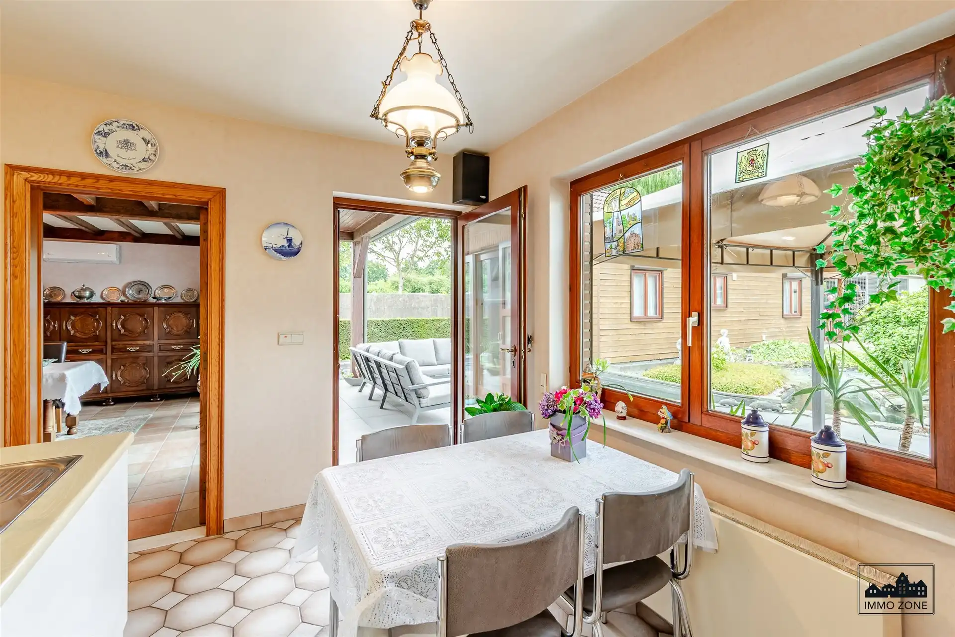 Huis, chalet en ruim magazijn van 375 m2 op toplocatie  foto 11