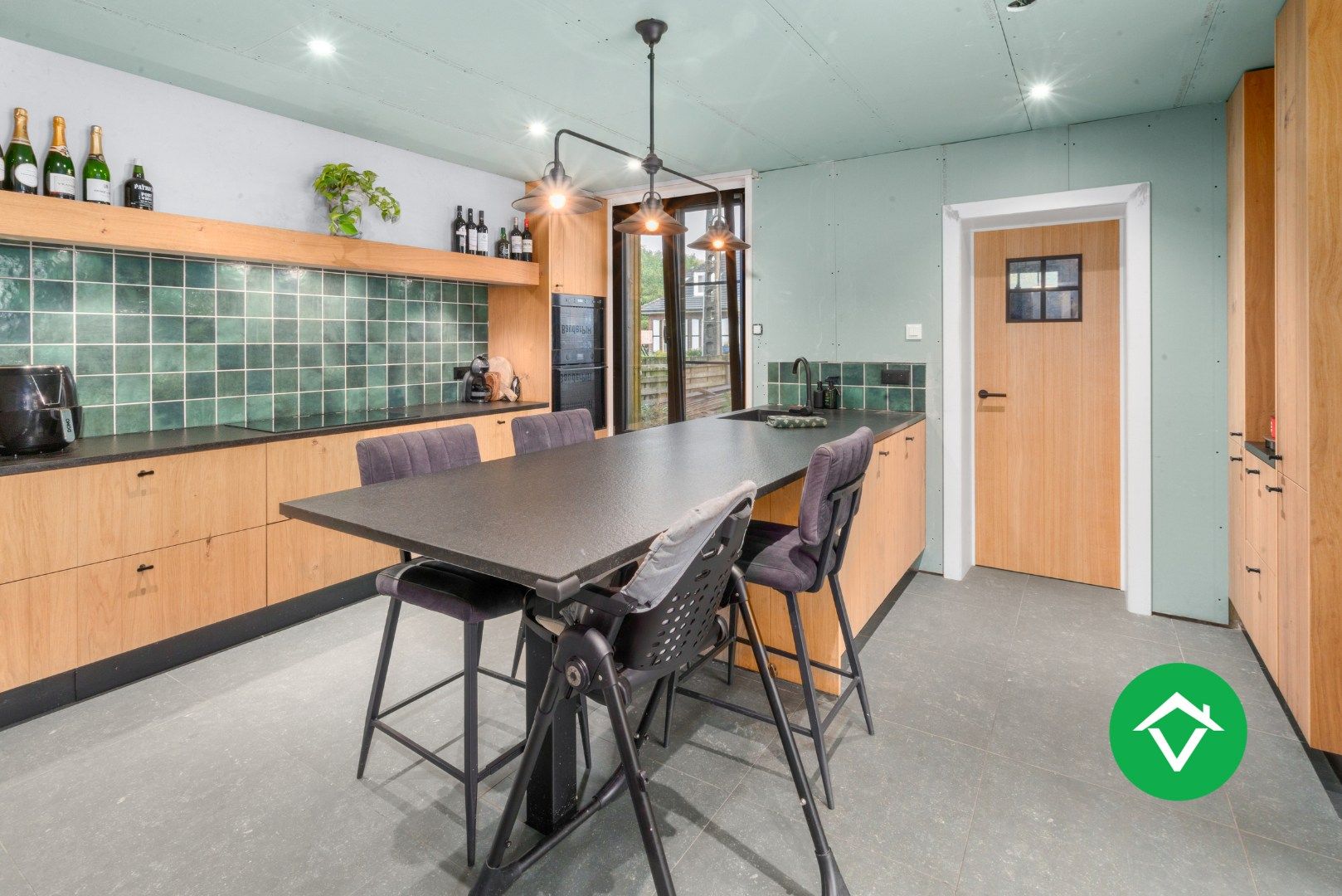 Gerenoveerde statige woning – 5 slaapkamers - EPC B te Torhout (Wijnendale) foto 8