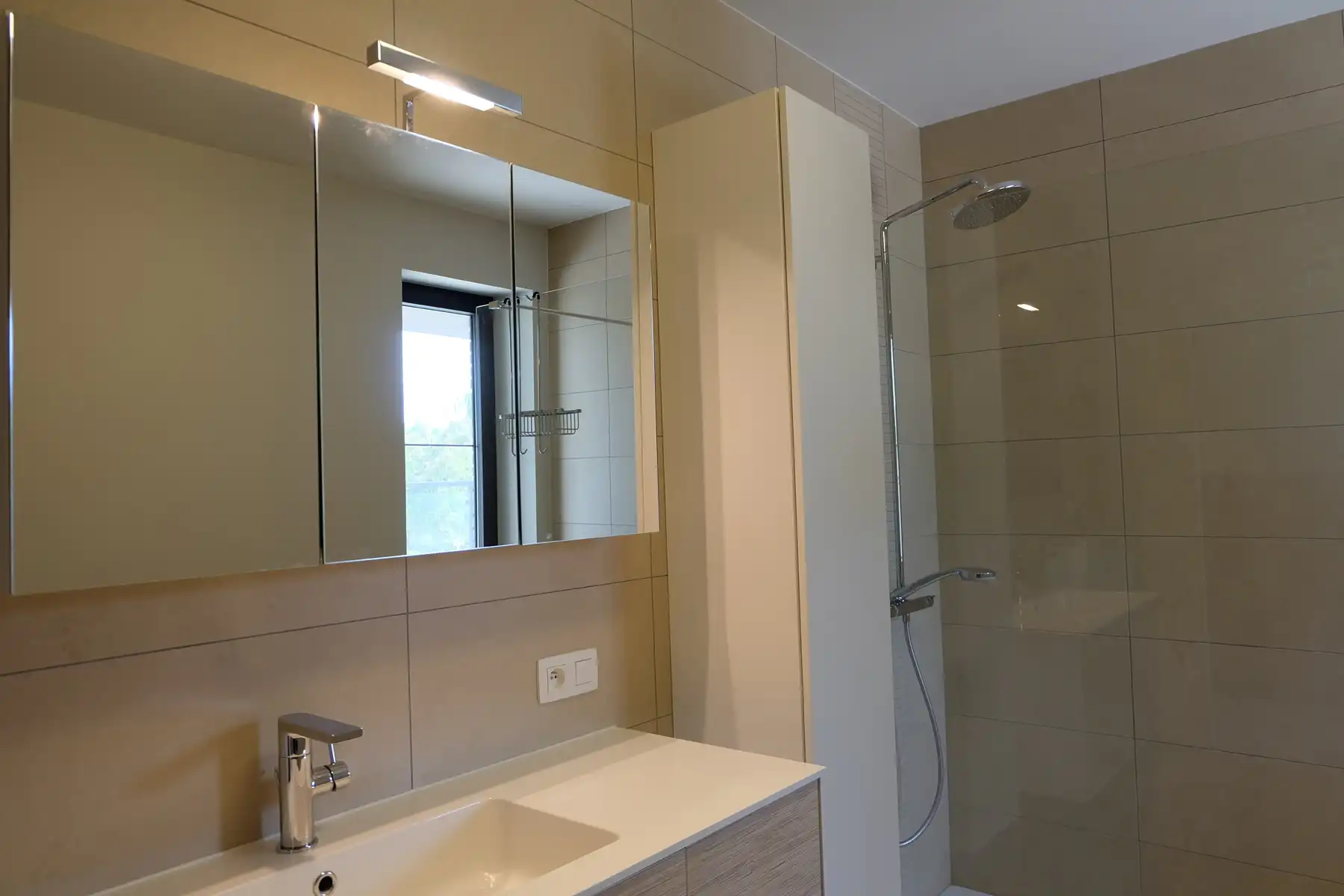 Appartement te huur foto 9