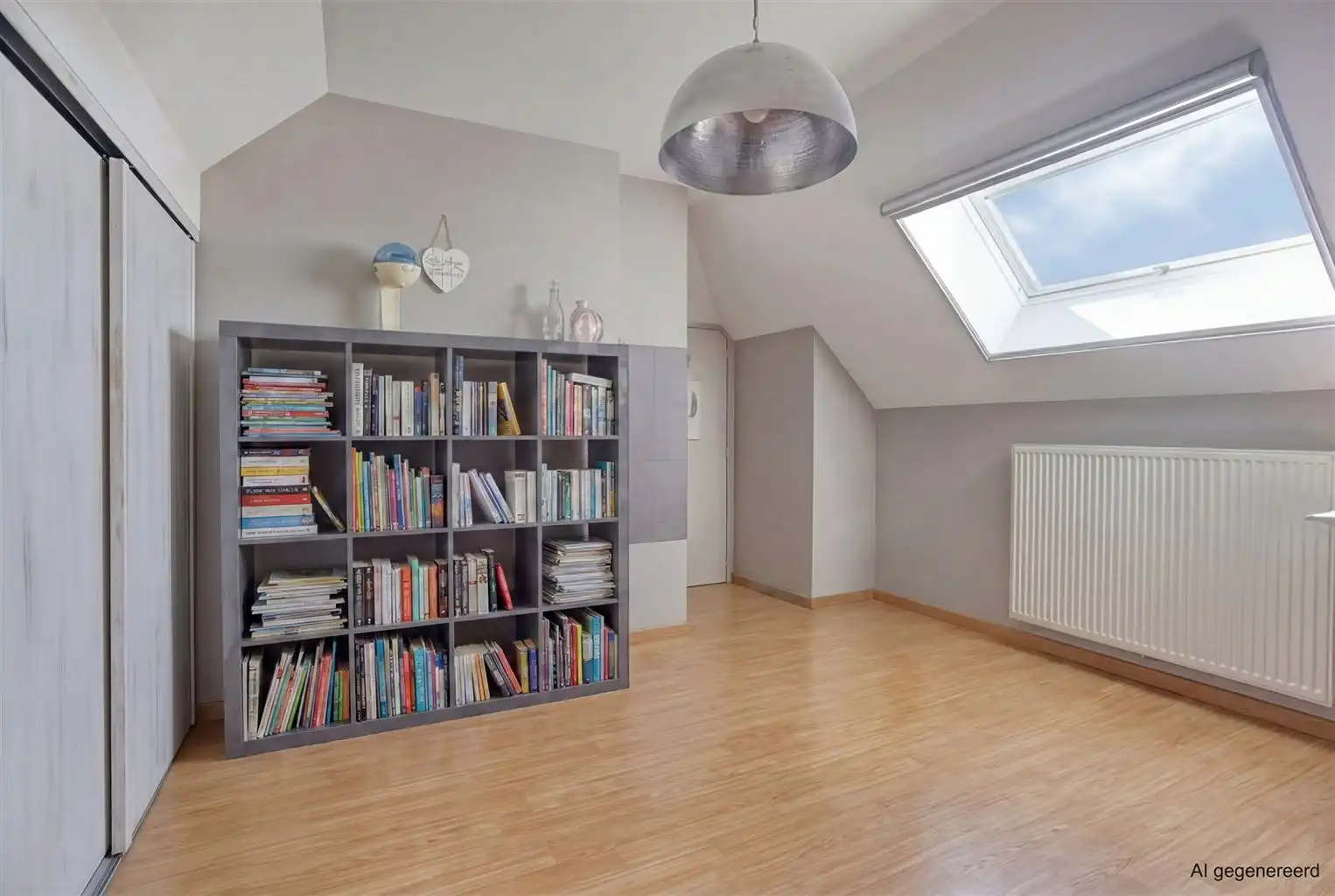 Prachtig duplexappartement met 3 slaapkamers, 2 terrassen en een inpandige garagebox, rustig gelegen op wandelafstand van het centrum van Maaseik. foto 17