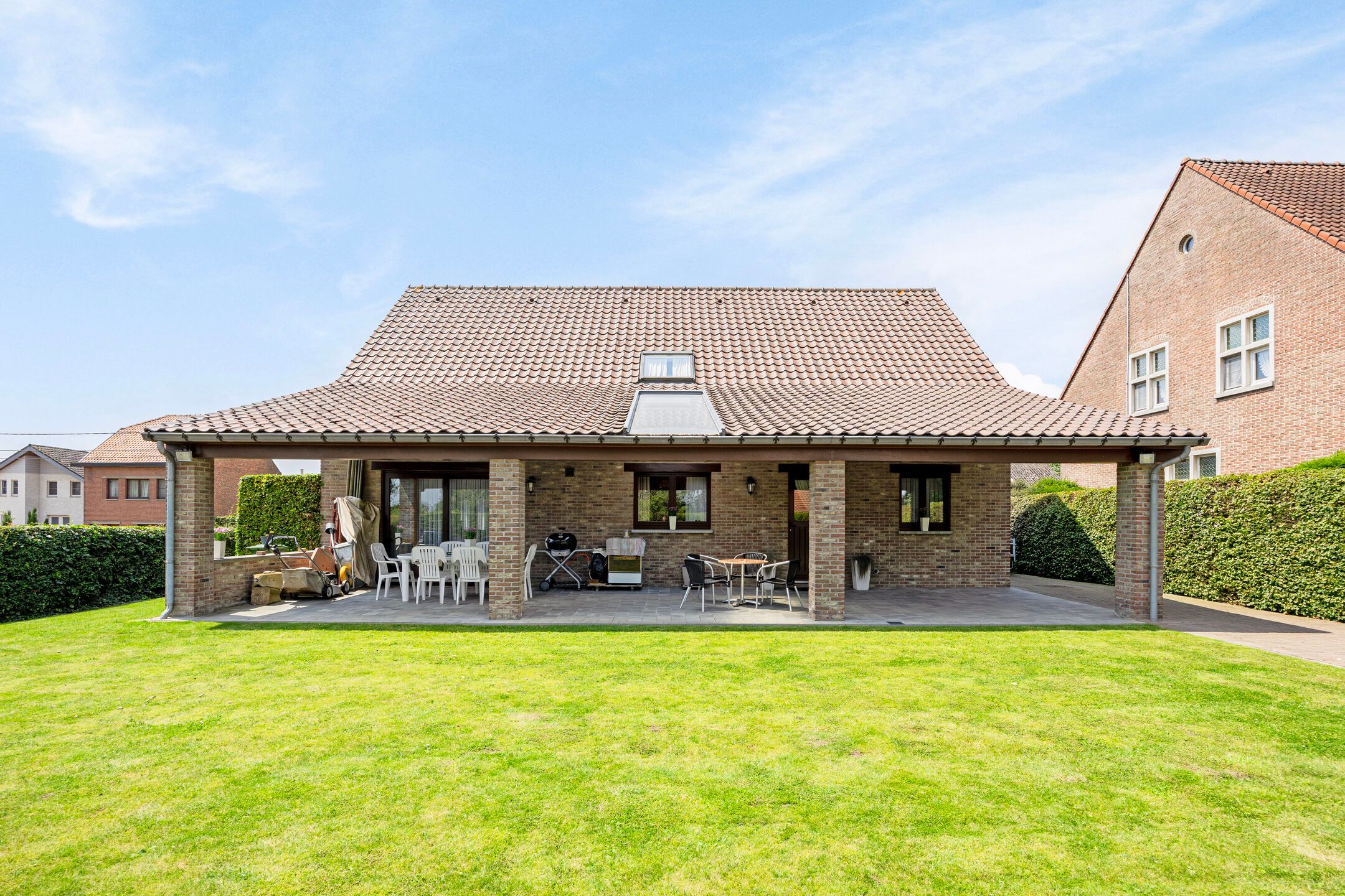 Statige villa met vier slaapkamers in rustige omgeving foto 18