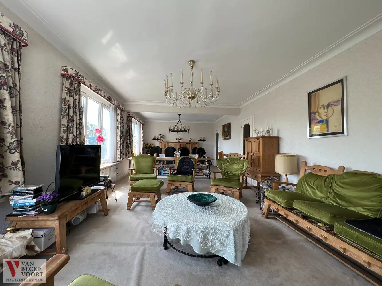 Zonnig hoekappartement met subliem open zicht foto {{pictureIndex}}