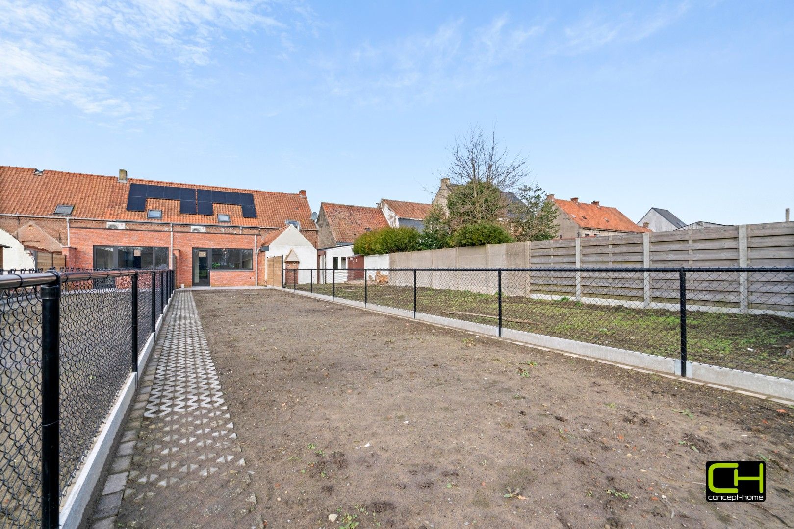 Duurzame en comfortabele woning met tuin en private parkeerplaats foto 15