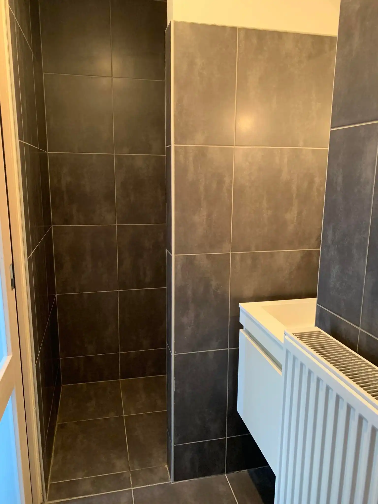 Prachtig 1 slaapkamer appartement nabij het station en centrum foto 14