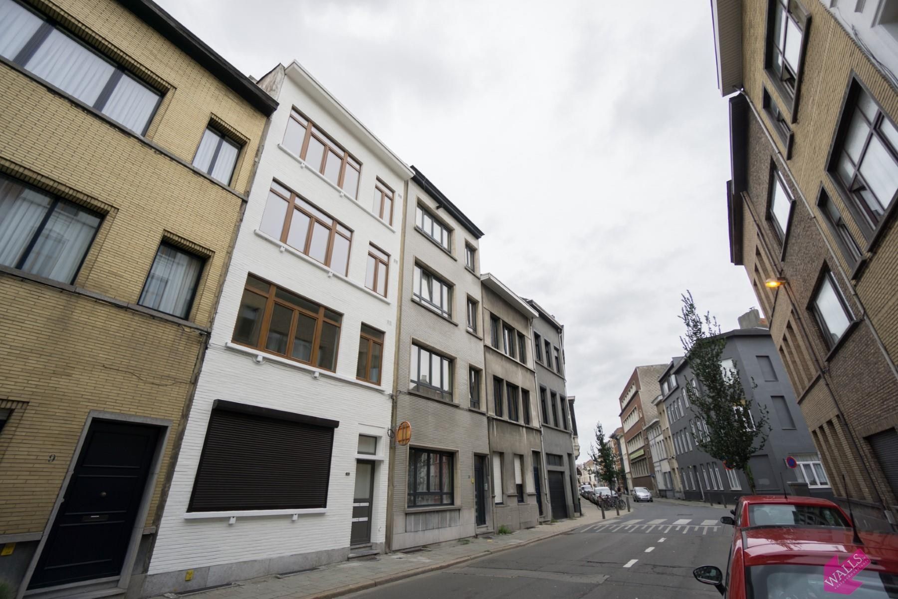Mooi appartement met 2 slk en terras foto 9
