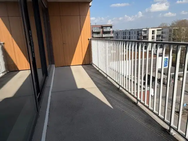 Ruim appartement met 2 slaapkamers + parkeerplaats  foto 9