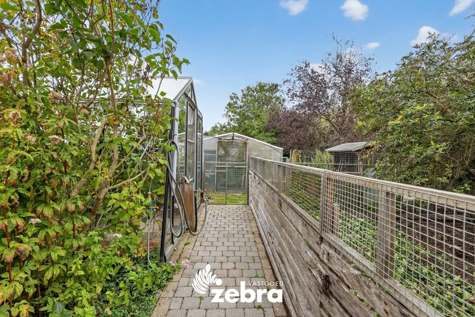 Unieke burgemeesterswoning met authentieke charme, 6 slaapkamers en grote tuin nabij IJzer te Roesbrugge! foto 61