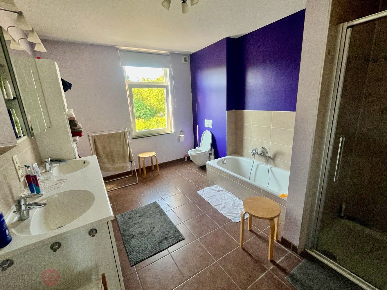 Gerenoveerde woning met 3 slaapkamers, tuin en garage. foto 22