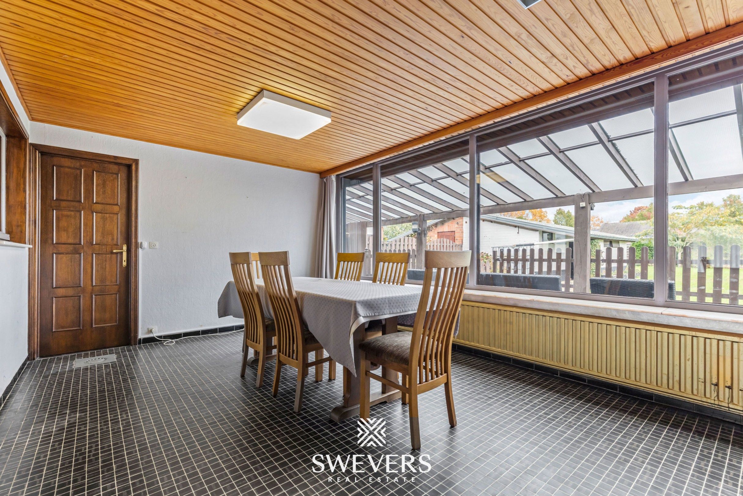 Woning met 4 slaapkamers op ruim perceel van 7a 06ca foto 11