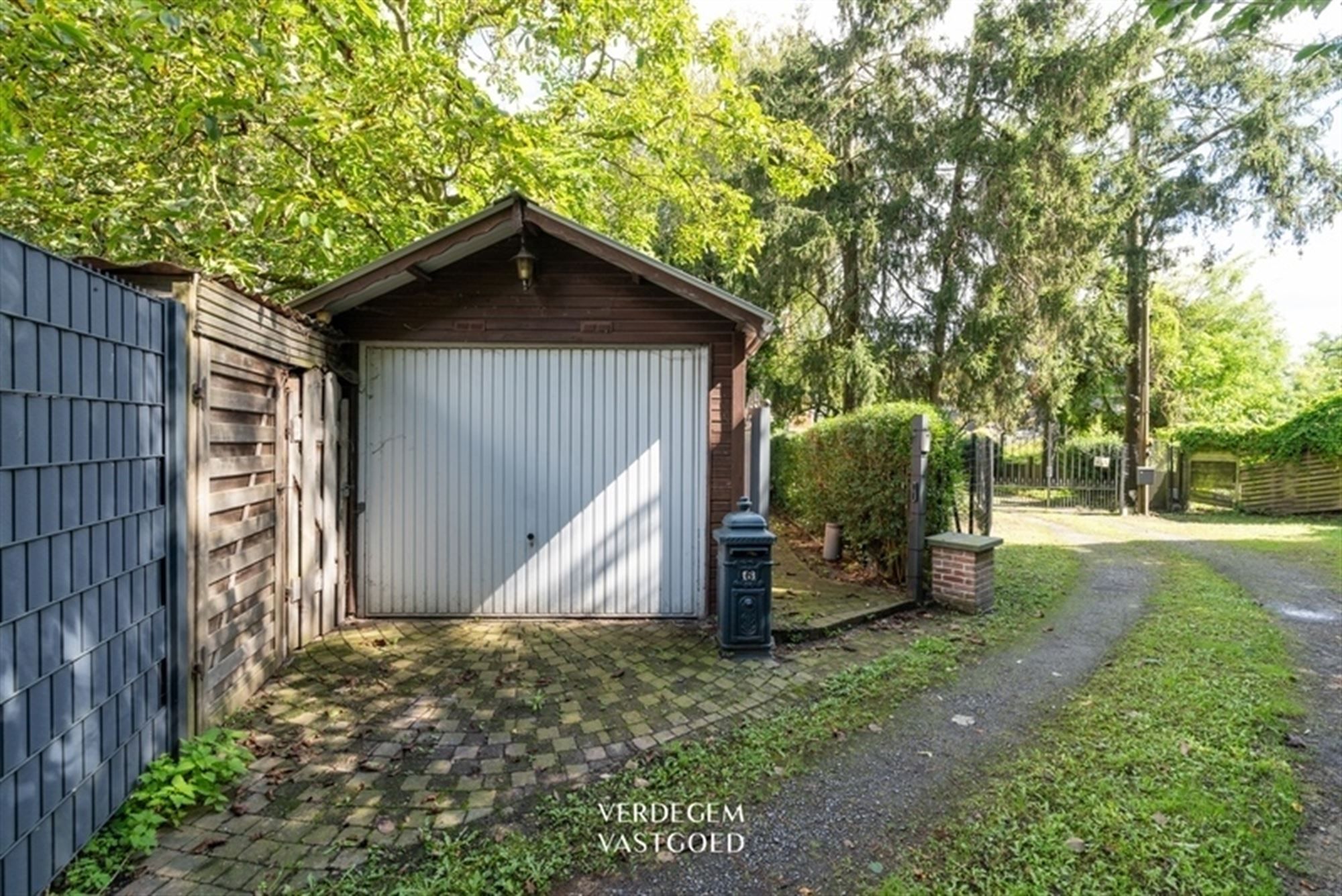 Uniek wonen in weelderige tuin langs verborgen paadje foto 6