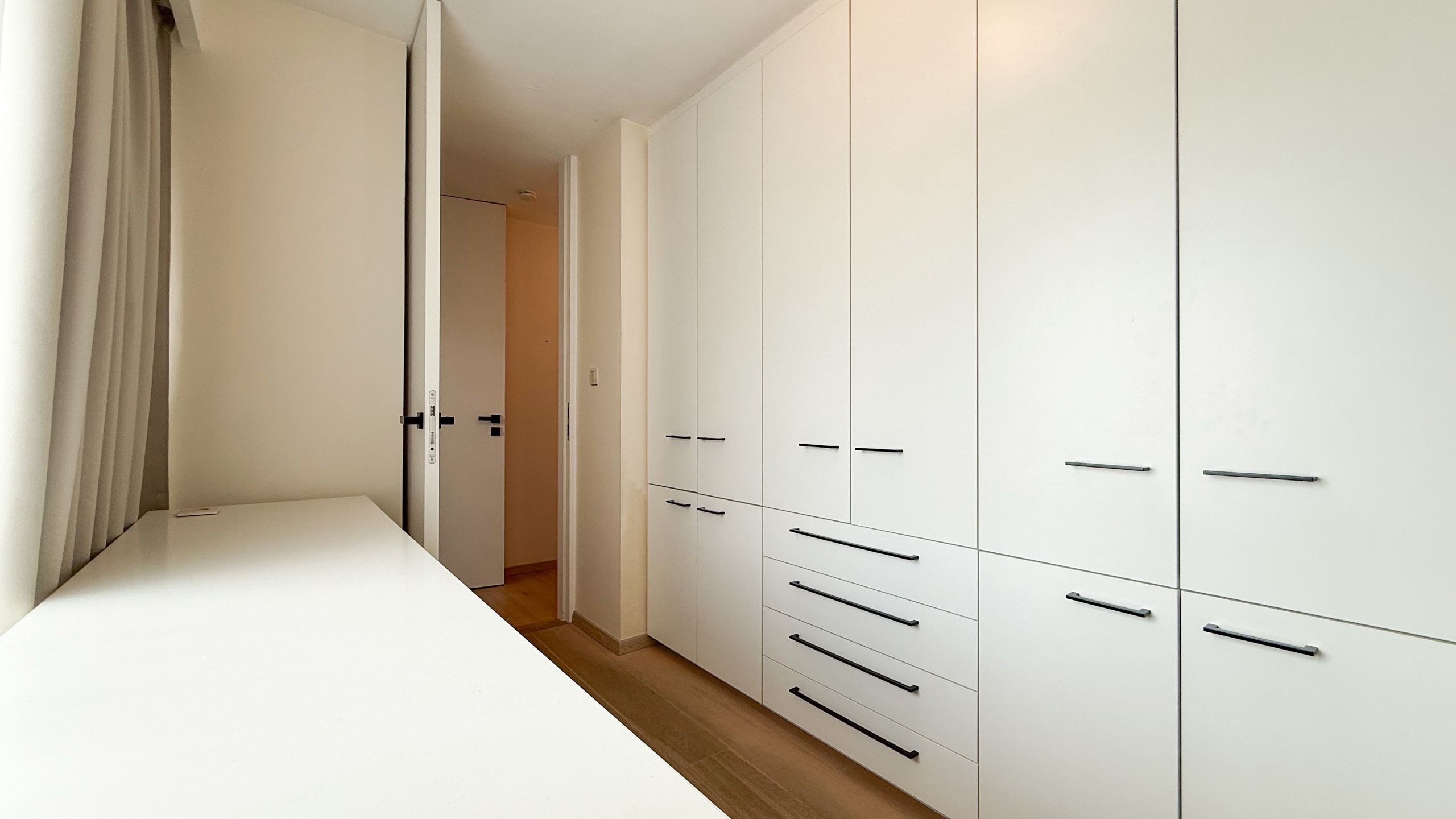 Ruim appartement met 2 slaapkamers en terras,met palletkachel foto 26