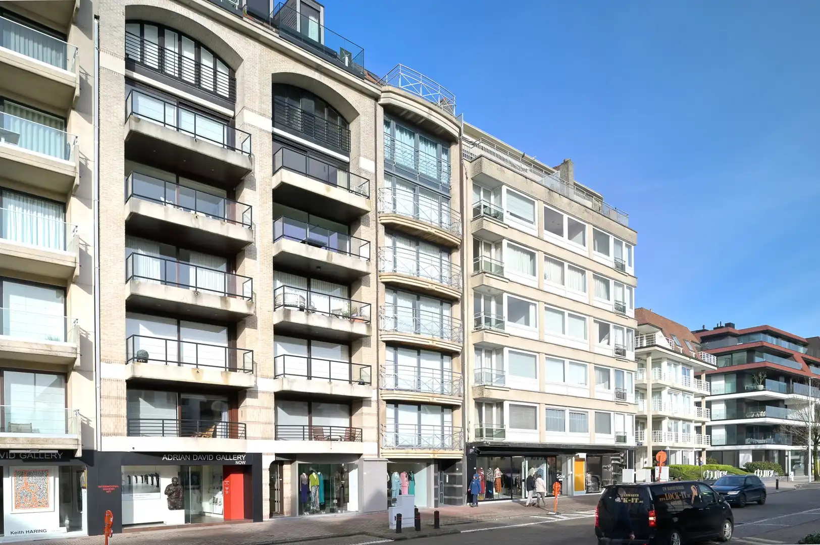 Zonnig gerenoveerd duplex penthouse appartement te Zoute foto 4