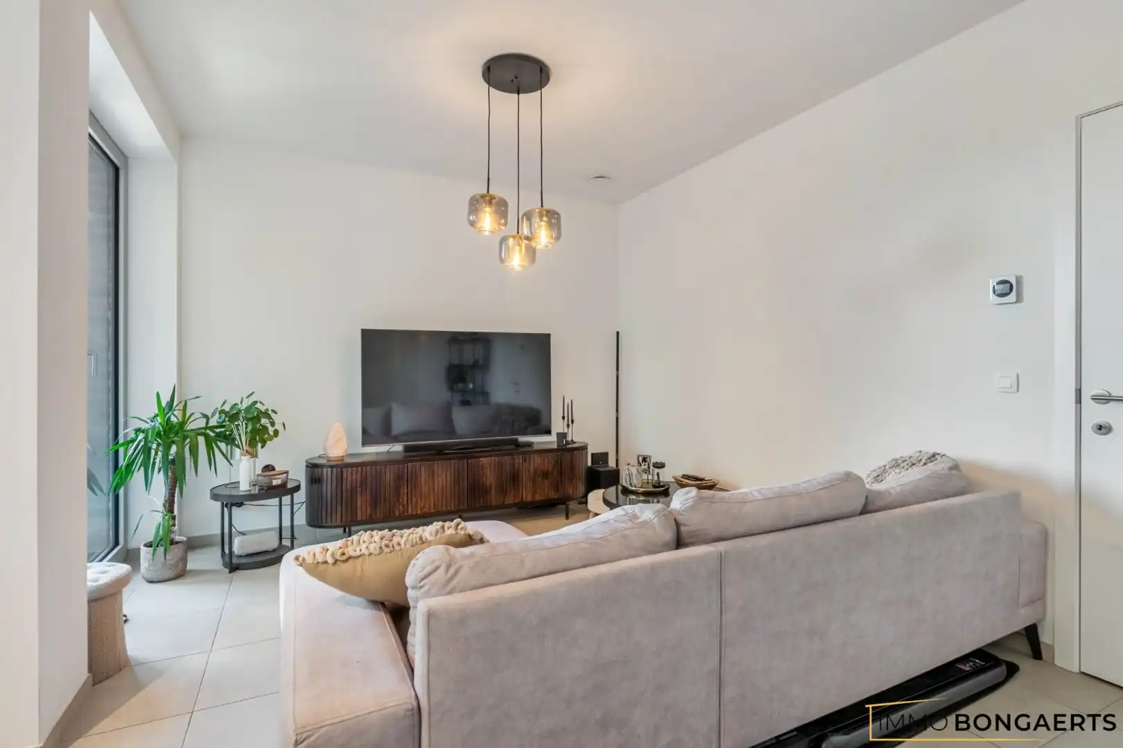 Recent 1-slaapkamerappartement nabij centrum Genk foto 5