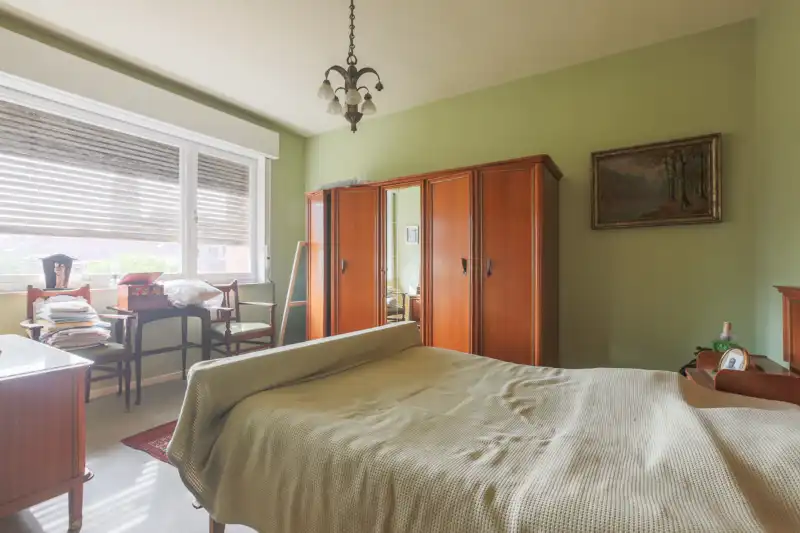 Te moderiseren woning met tuin garage en 3 slaapkamers (meer mogelijk). Sint-Elisabethwijk! foto 10