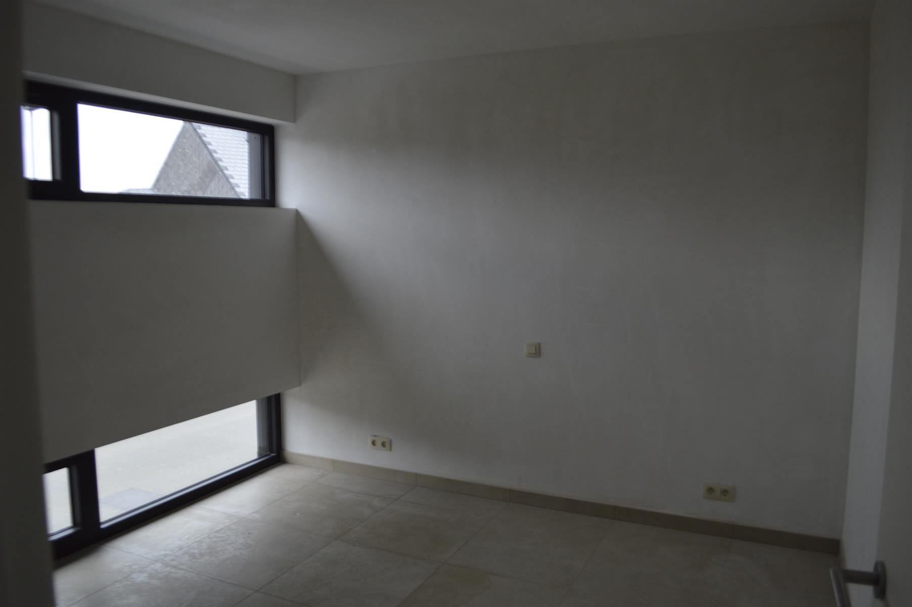 BURST - Recent, lichtrijk appartement met groot terras. foto 6