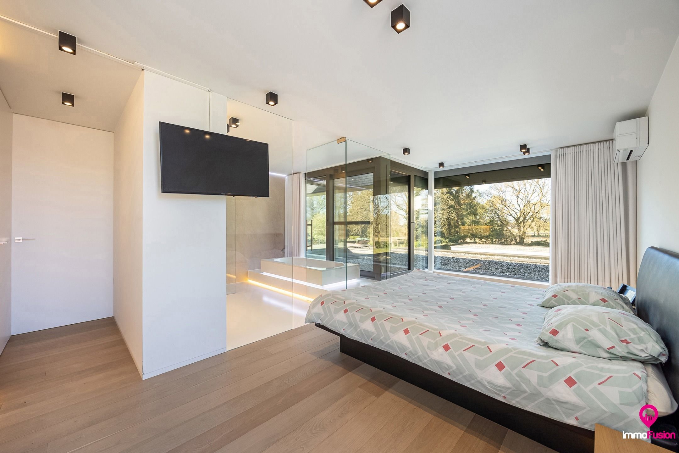 Luxe villa met poolhouse en hoogwaardige materialen! foto 28
