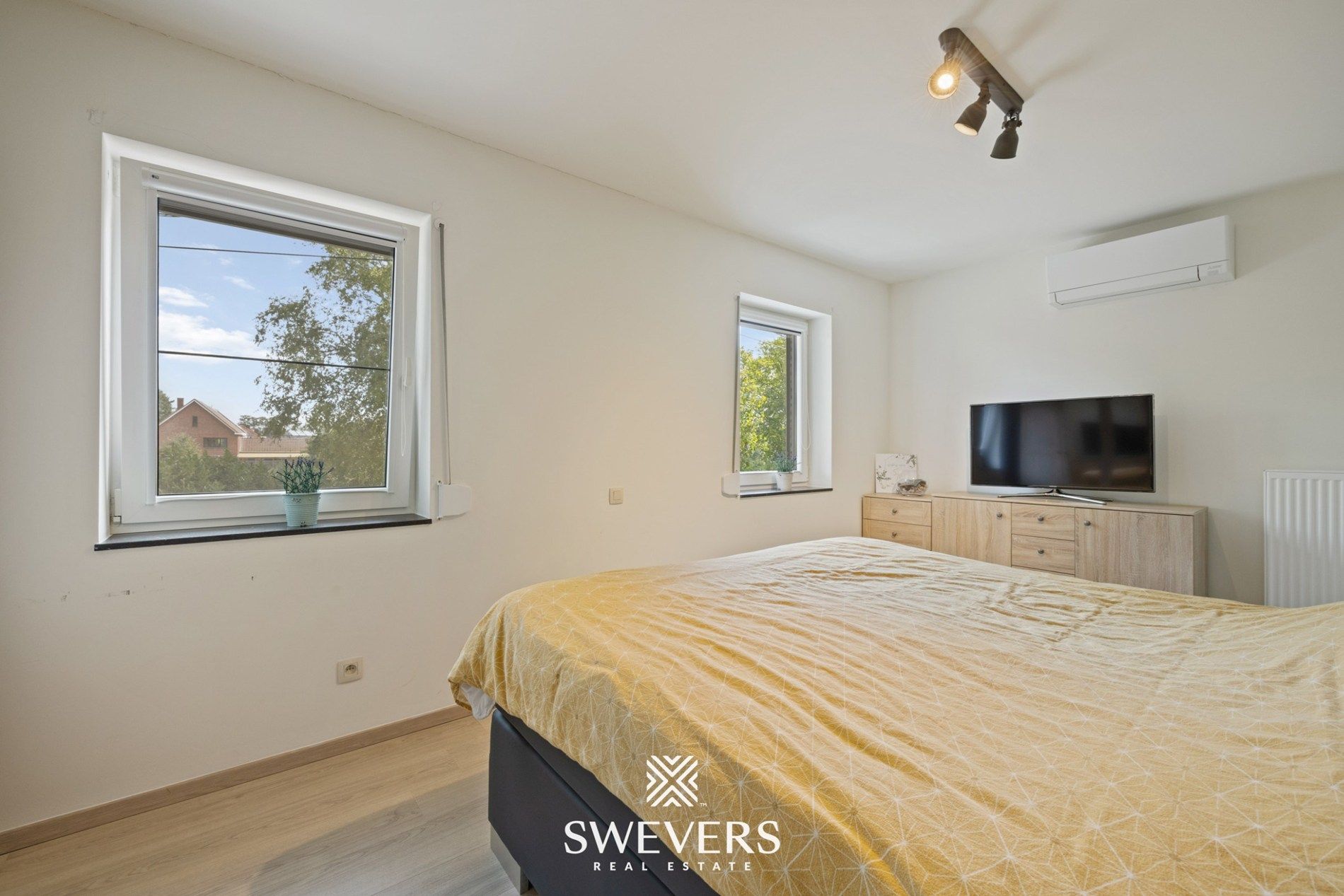 Recente instapklare moderne gezinswoning in Leopoldsburg foto 10