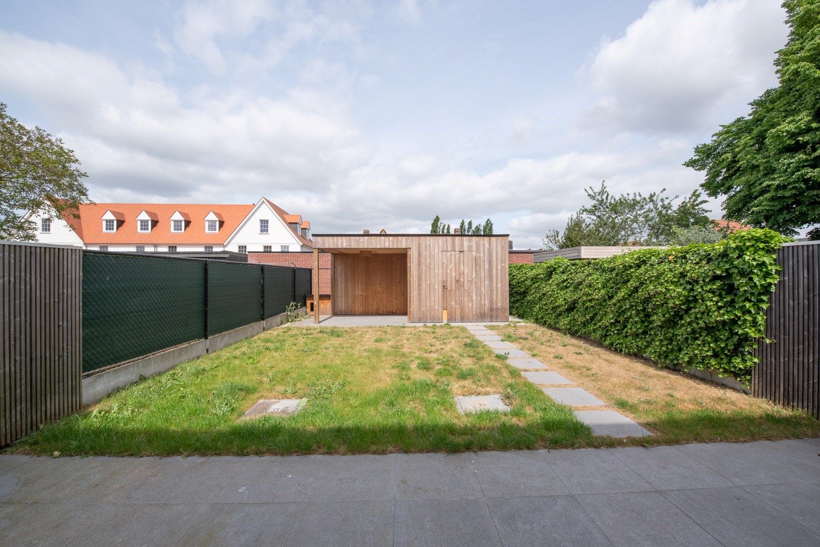 Verrassend ruime BEN-woning TE HUUR op zeer mooie ligging te Waregem. foto 17