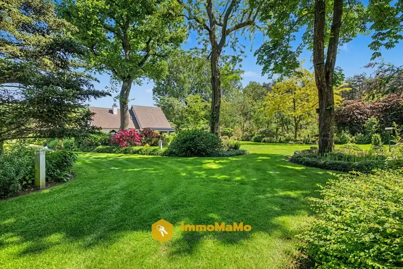 STIJLVOLLE VILLA OP 10.397m2 MET AANGELEGDE PARKTUIN - TE KOOP foto 44