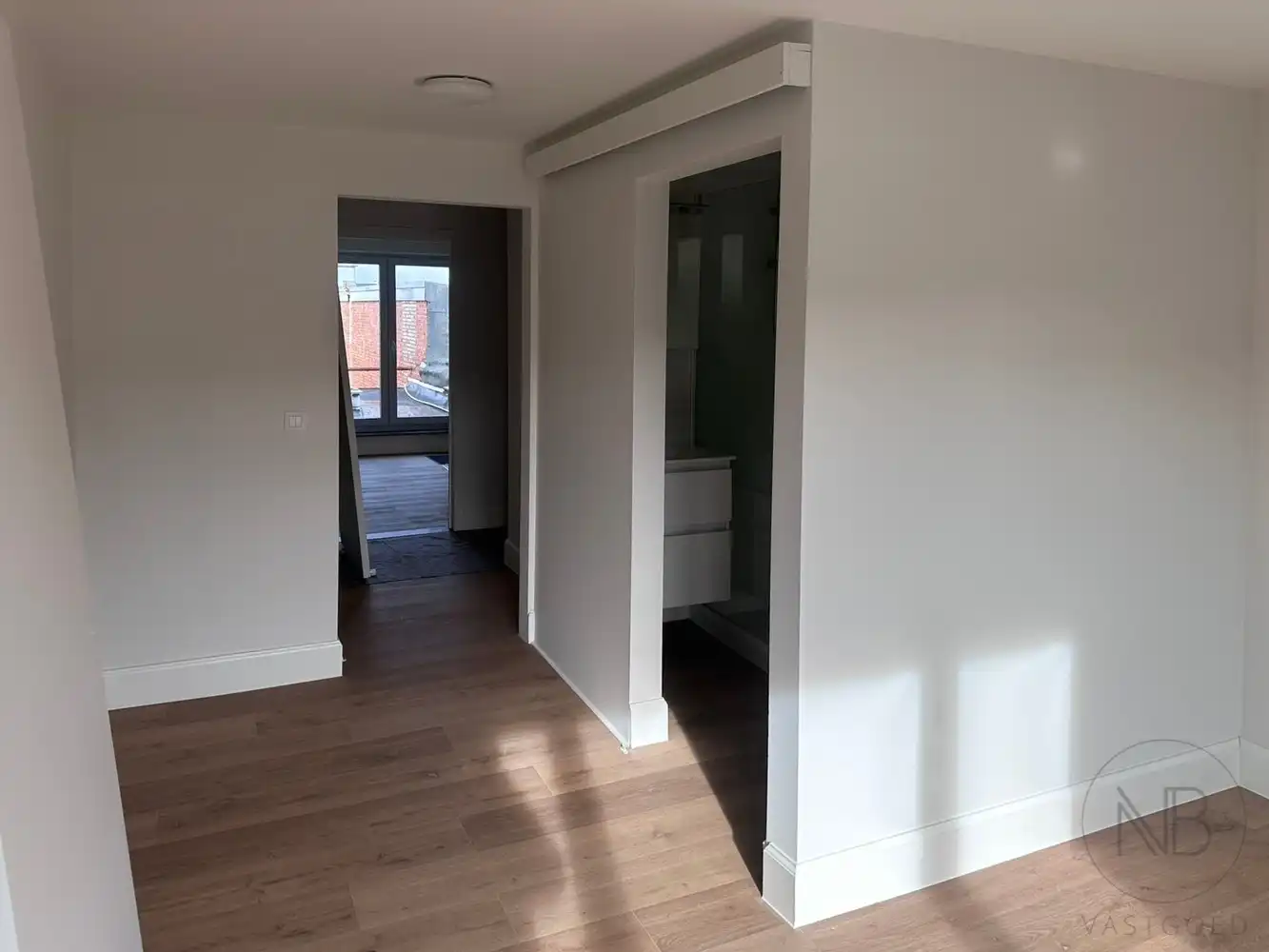 Modern appartement met 1 slaapkamer foto 7