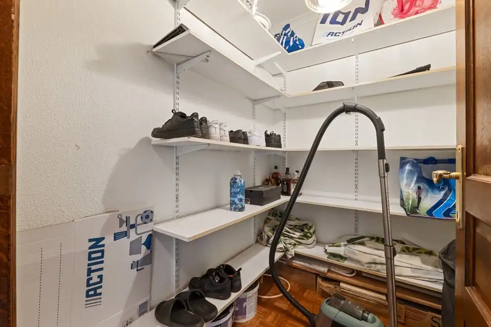 GEZELLIG 2-SLK APPARTEMENT VLAKBIJ HET CENTRUM VAN SINT-TRUIDEN foto 18