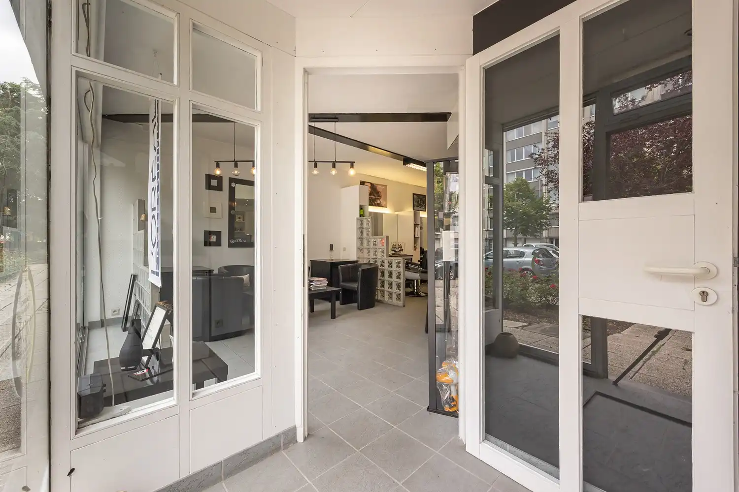 Commercieel handelspand van 90 m² op toplocatie in Borgerhout foto 3