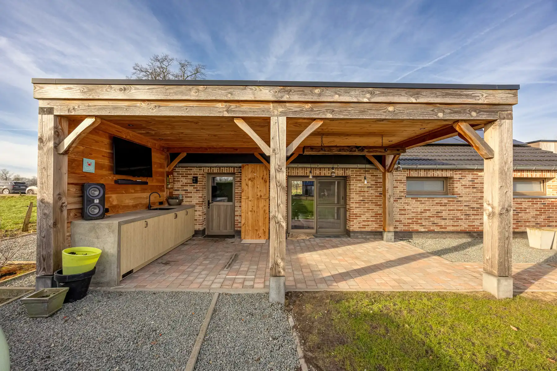 Gerenoveerde vrijstaande woning met 3 slaapkamers op een unieke locatie in Merksplas. foto 20