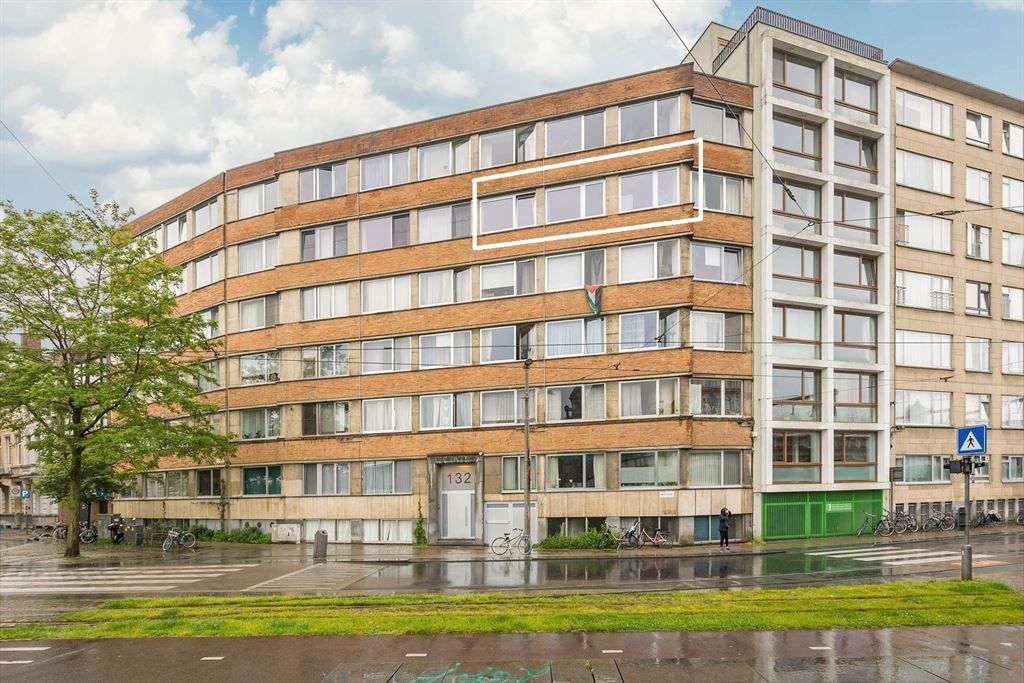 Appartement met panoramisch zicht op Zurenborg foto 17