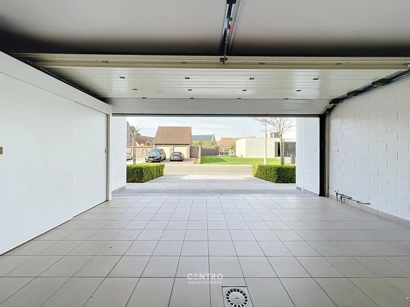 EXCLUSIEVE VILLA MET RUIME KANTOORVLEUGEL OP 1.191 M² – LUXE, RUIMTE EN VEELZIJDIGHEID! foto 12