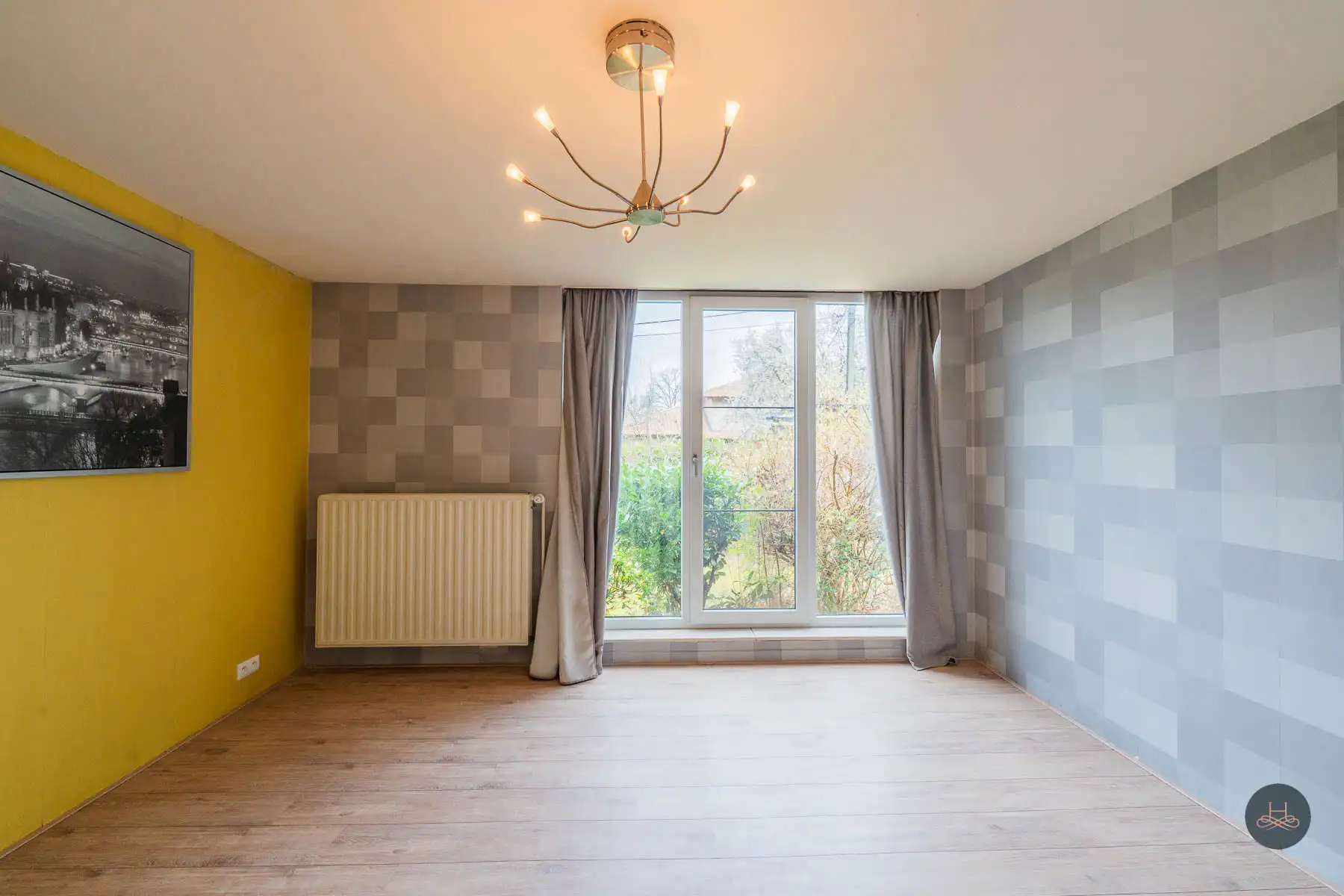 Laagbouwwoning in het groen met veel potentieel foto 21