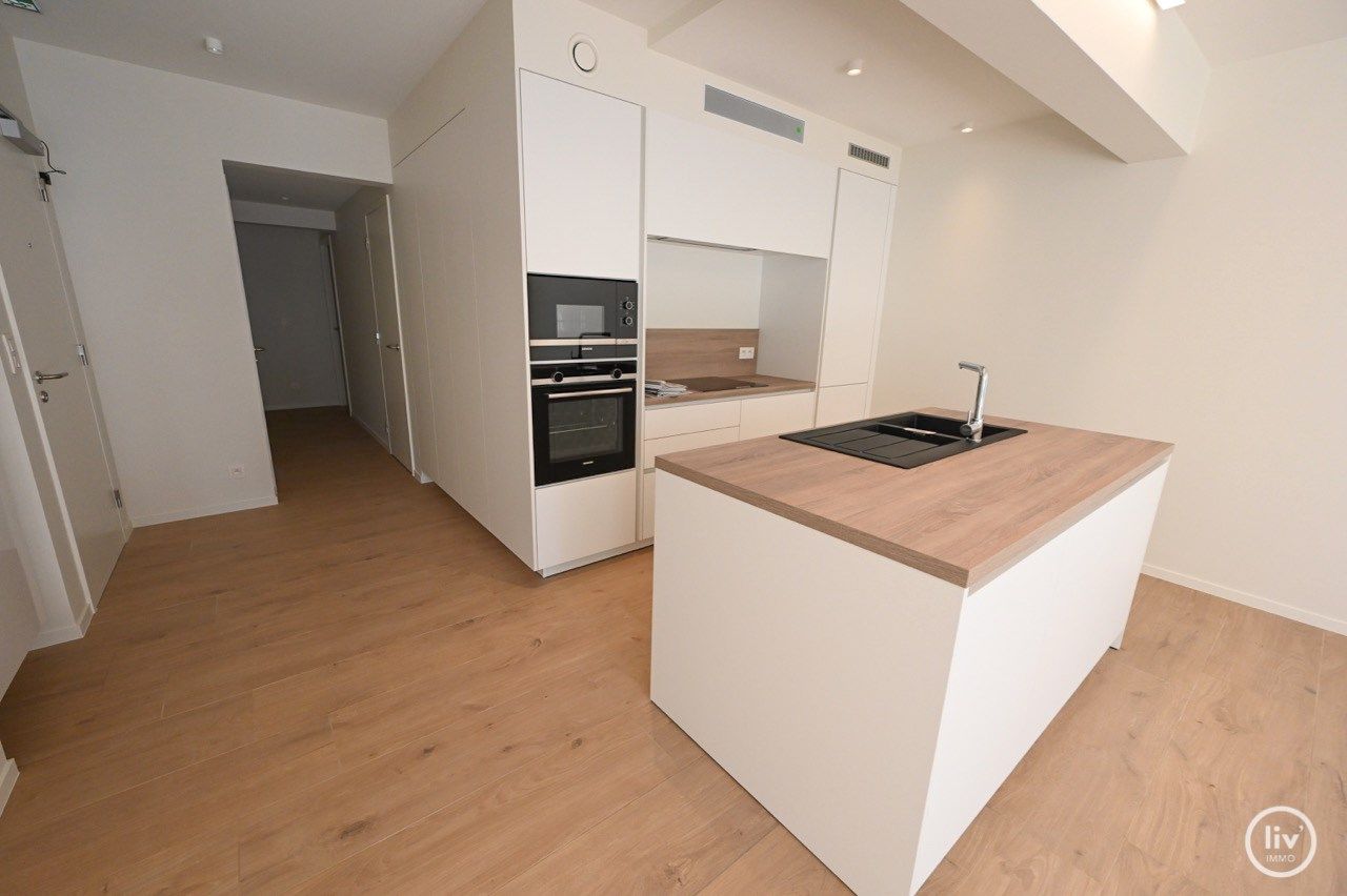 Nieuwbouwappartement met aangename gevelbreedte van 7m20 gelegen te Lippenslaan Knokke. foto 3