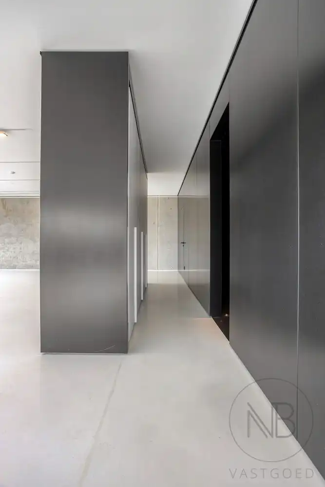 Instapklaar bedrijfsruimte van ca. 420 m² in het Botta-gebouw foto 10