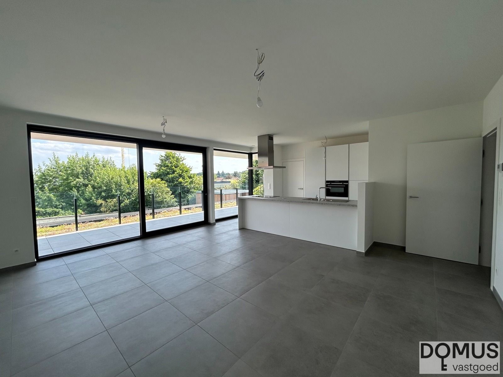 Splinternieuw, comfortabel en luxueus appartement foto 3