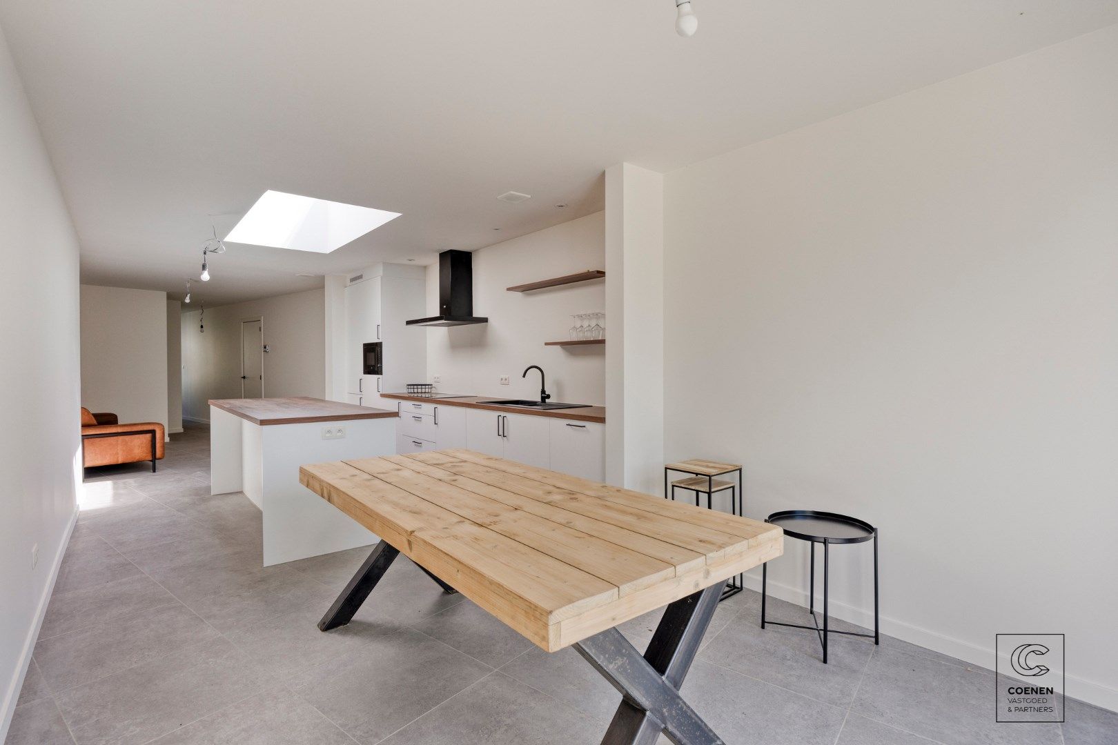 Charmant, volledig gerenoveerde woning met 2 slaapkamers te Turnhout! foto 8