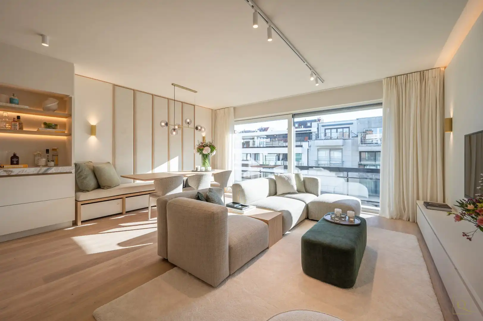 Luxueus gerenoveerd appartement vlakbij de winkels, het strand en de zee. foto 10