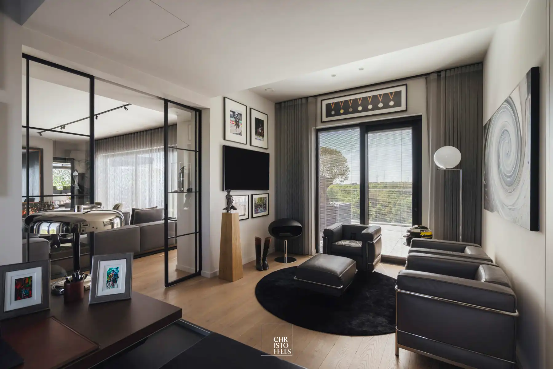 The Penthouse 250 m² ultra high-end woonruimte  89 m² terras met plunge pool foto 15