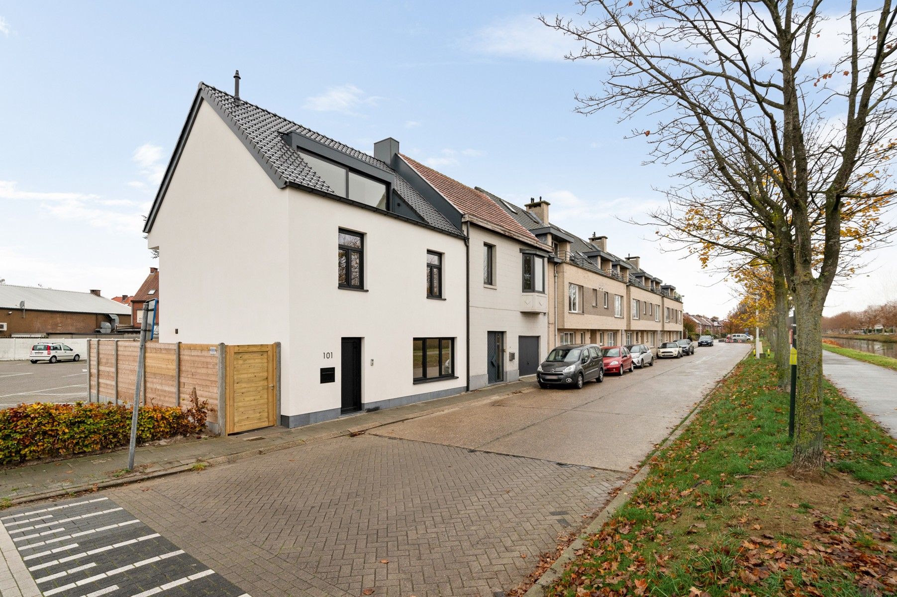 Hedendaags en energiezuinig wonen met prachtig uitzicht foto 19