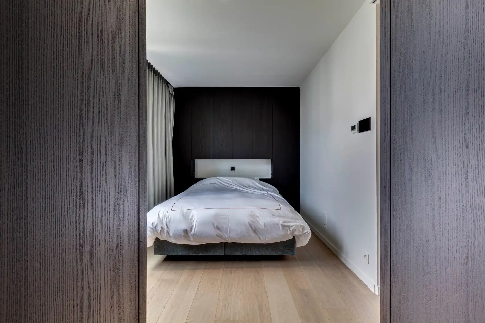 Gemeubeld en luxueus appartement  met parking te Kouterdreef  foto 21